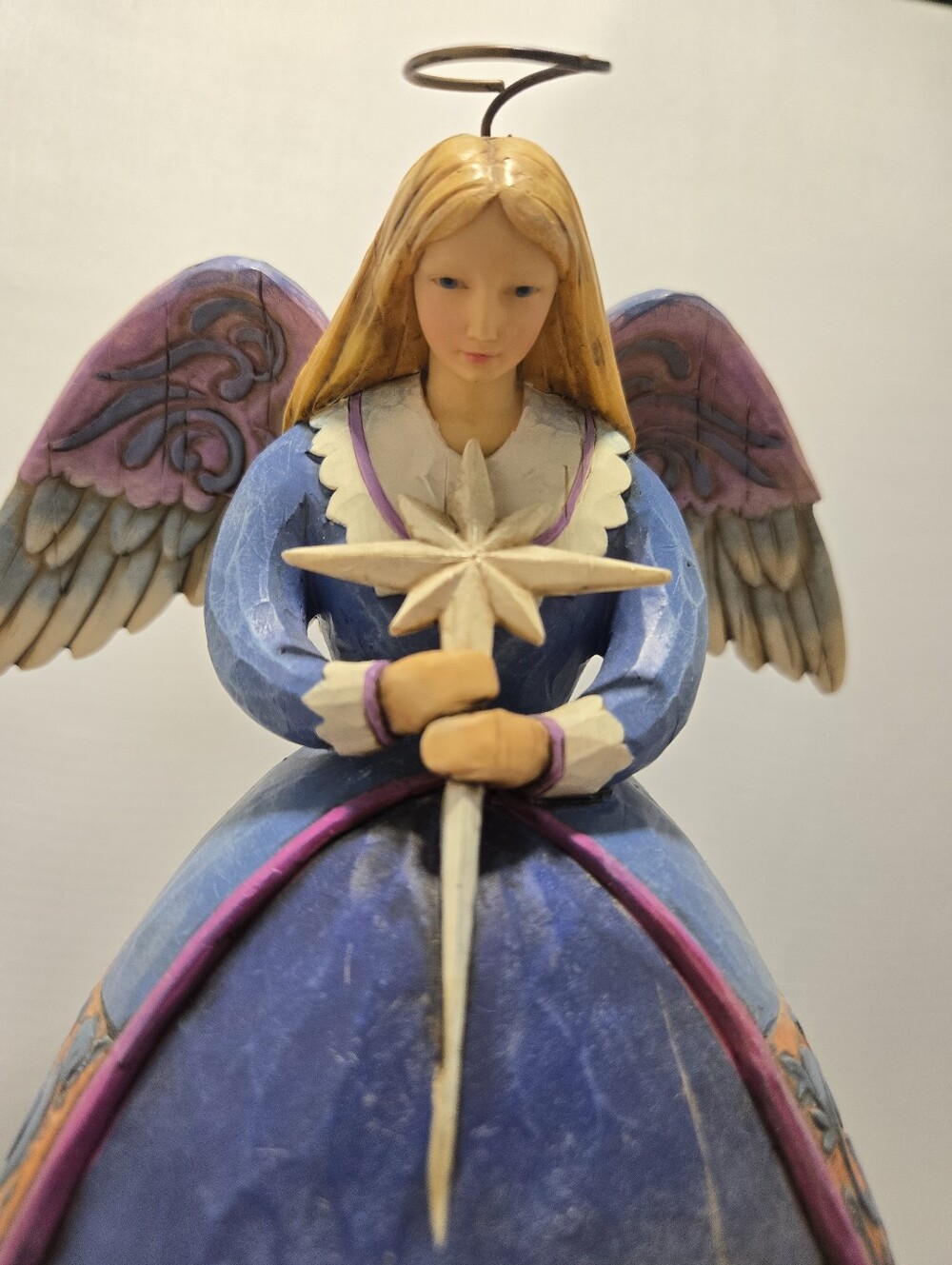 Jim Shore Heartwood Creek "A Star Shall Guide Us" Nativity Angel Figurine - Picture 5 of 13